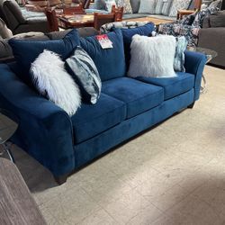 Brand New Sofas  From 599 To 999