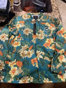 10 Deep Windbreaker Large