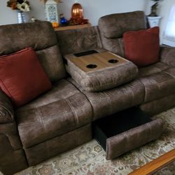 Manual Duel Reclining Sofa 