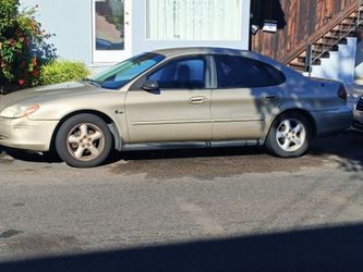 2000 Ford Taurus