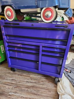 Tool Box brand new on wheels
