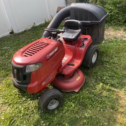 Troy bilt riding mower 