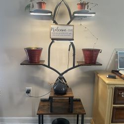 Indoor plant stand