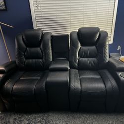 Power Reclining Loveseat Black