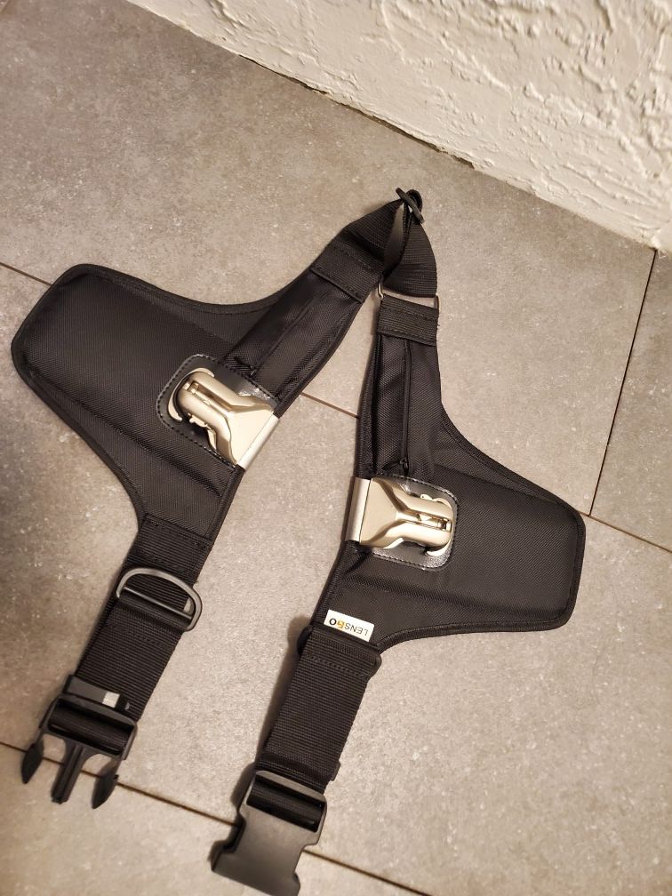 LensGo dual holster