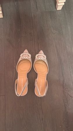 Adrienne Vittadini 8/5 size silver heel