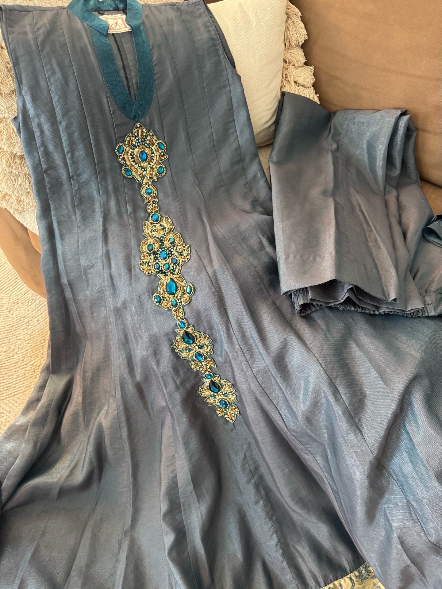 JV Boutique Blue-teal Embellished Dress
