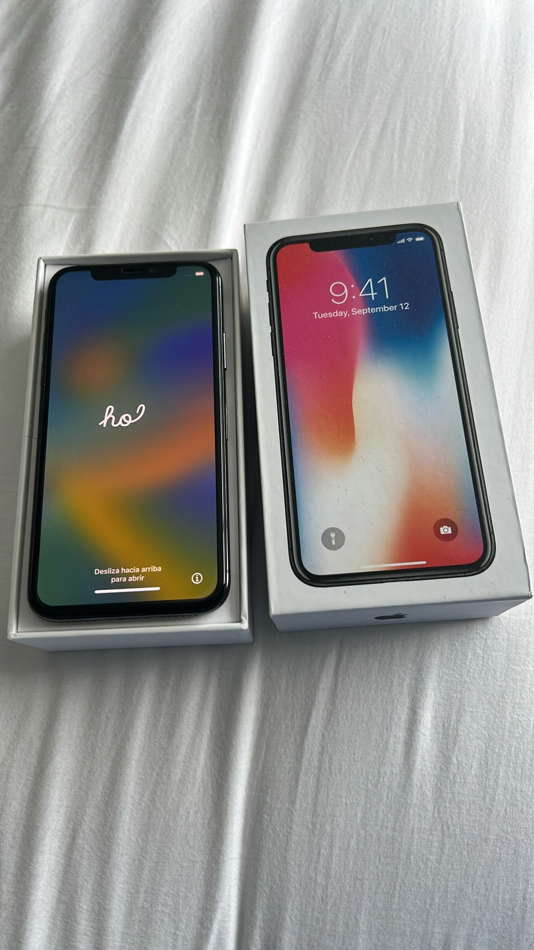 LIKE NEW UNLOCKED IPHONE X,WITH ORIGINAL BOX ORIGINAL ACCESSORIES