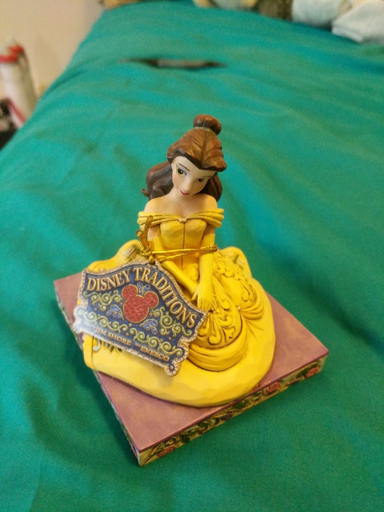 Disney Figurine-Belle Collectible