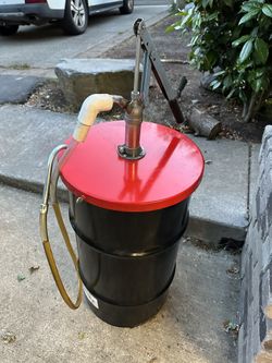 25 Gallon Oil Pump