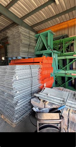 ‼️Pallet Racks For Sale in Good Condition ‼️
