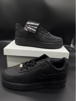Black Air Force’s  size 8/9/10/11/12