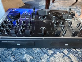 Numark ICDMIX 2 dj player