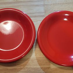 Set of 2 Red plates