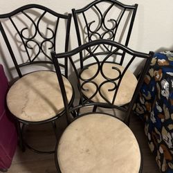 3 Bar Stools