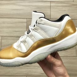 Air Jordan 11 Low Closing Ceremony Size 6.5y