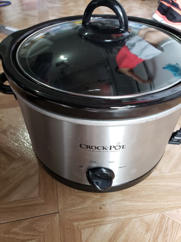 Crock pot very good condition $5