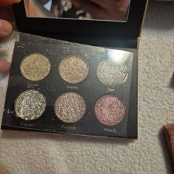 Eyeshadow Palette