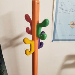 Kids Clothes Hanging Rack