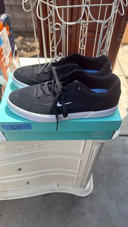 Nike shoes men