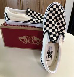 Vans classic slip ons