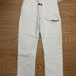 Light Grey Ess*ntials Sweatpants UNCUFFED Size:Large