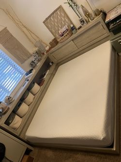 Pottery Barn Costa Platform Lounge Corner Storage Bed Queen 