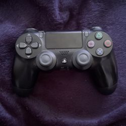 PS4 Controller 