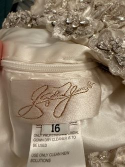 Stephen Yearick Wedding Gown + Veil — $1,000 OBO (Retail $4,800)