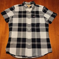 Hollister Short Sleeve Plaid Shirts Large $10