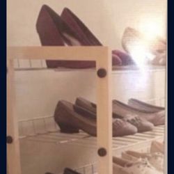 Shoe shelf