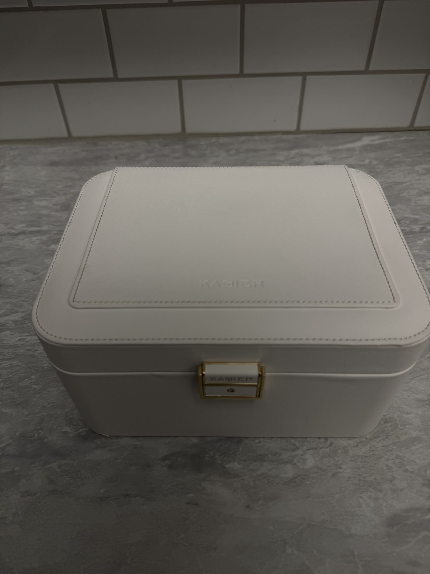 Kamier Jewelry Box