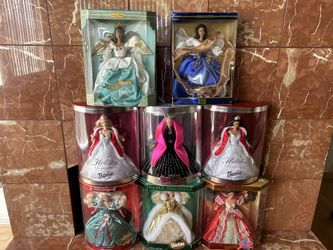 8 Holiday & Collector Edition Barbie Dolls – Beautiful Display Pieces!