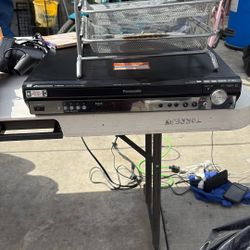 Panasonic DVD Player With Speakers 