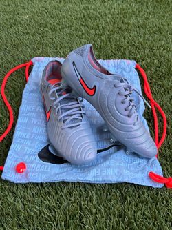 Nike Tiempo Legend 10 Elite SG-Pro Football Cleats