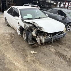 Auto Parts 1998 Toyota Camry 