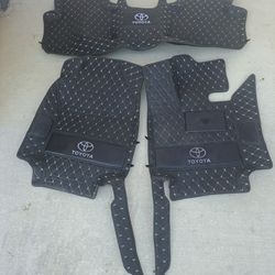 2019-2024 Toyota RAV4 Floor Mats