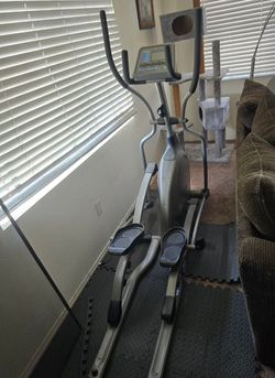 Elliptical Trainer with Digital Display