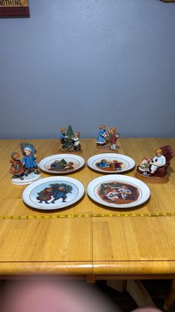 Christmas Plates & Figurine Collection