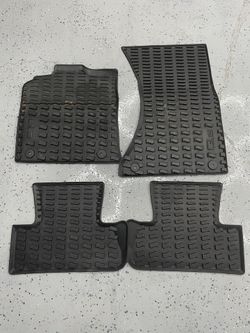 2009-2017 Audi Q5 OEM All Weathe Floor Mats Complete Set Front & Rear