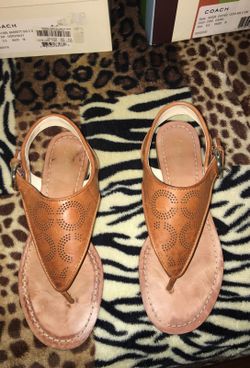 Coach leather sandals 5.5