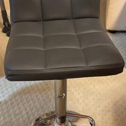 Modern Leather Seat Bar Stool – Adjustable Height 