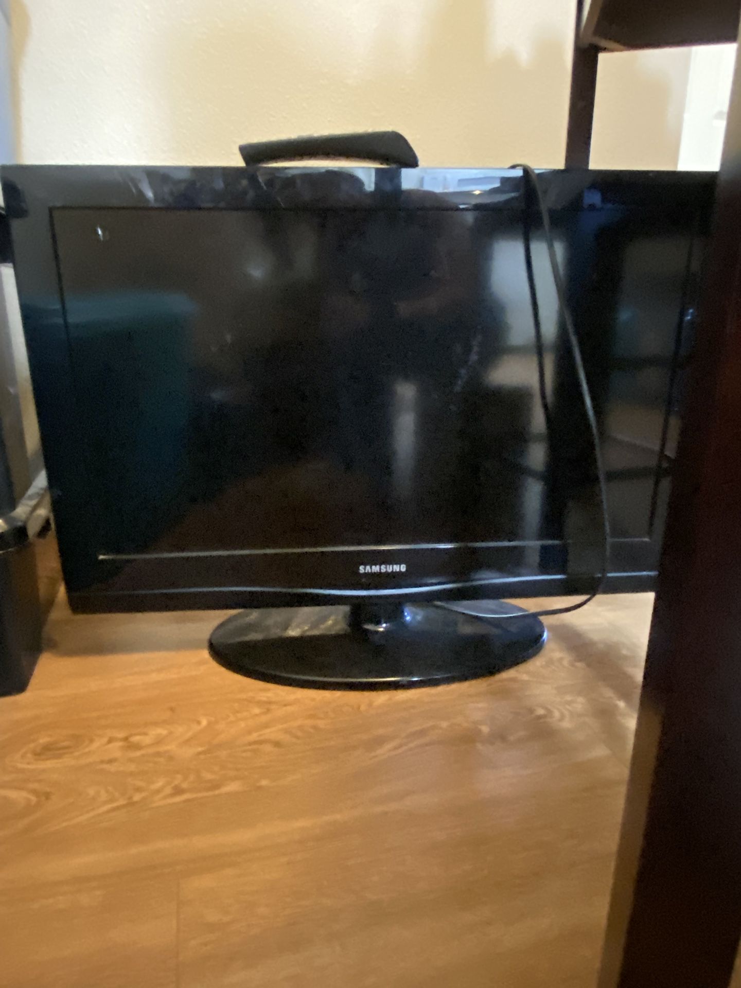 Samsung Tv 31in