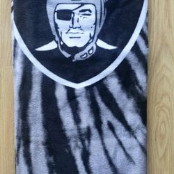 RAIDERS BEACH TOWEL