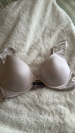 VICTORIA’S SECRET 34D