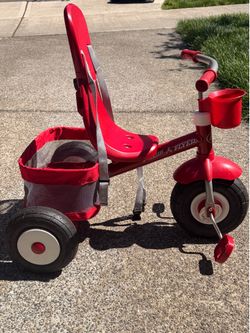 Radio Flyer 4-in-1 Stroll 'N Trike