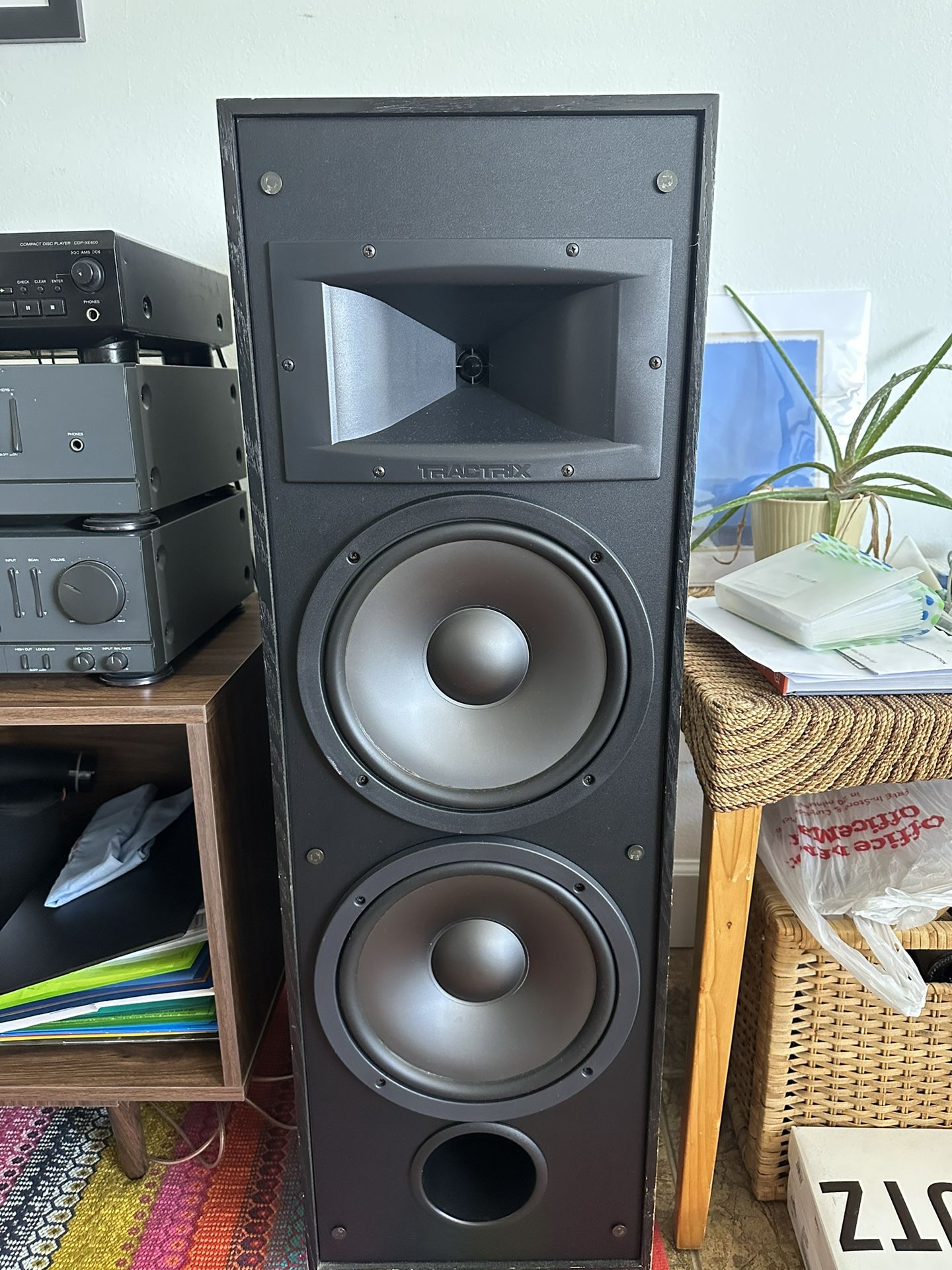 Klipsch kg 5.5 Speakers