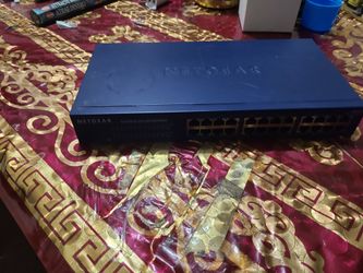 Netgear Network Switch 