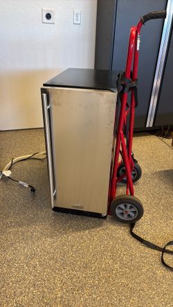 Marvel Under Counter Ice Maker 15in