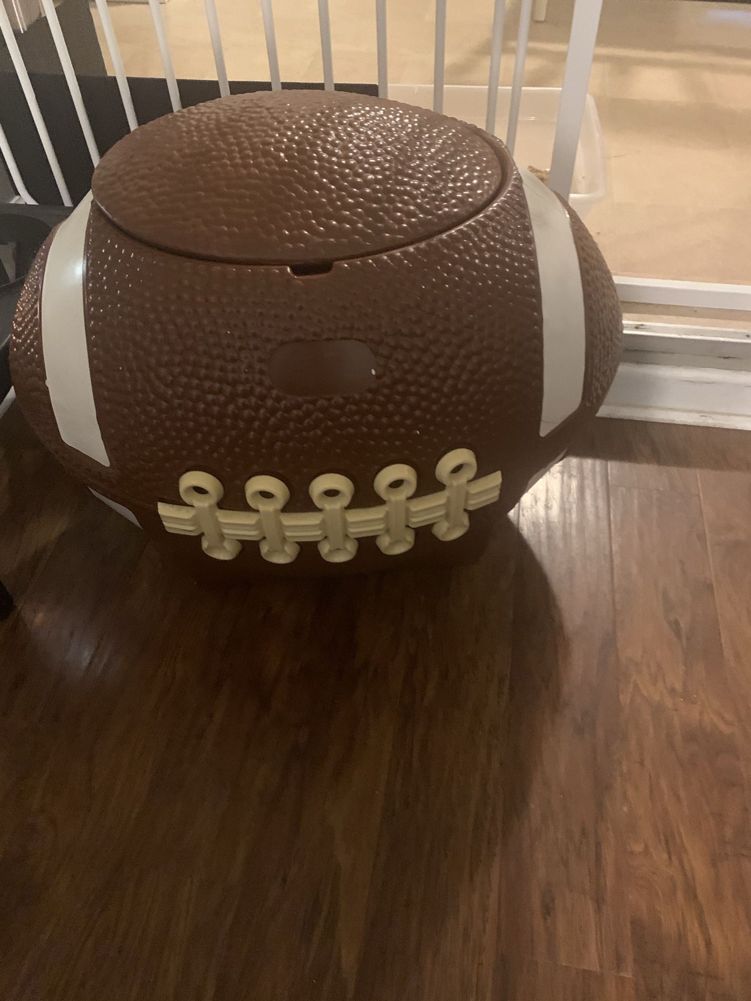 Little tykes toybox